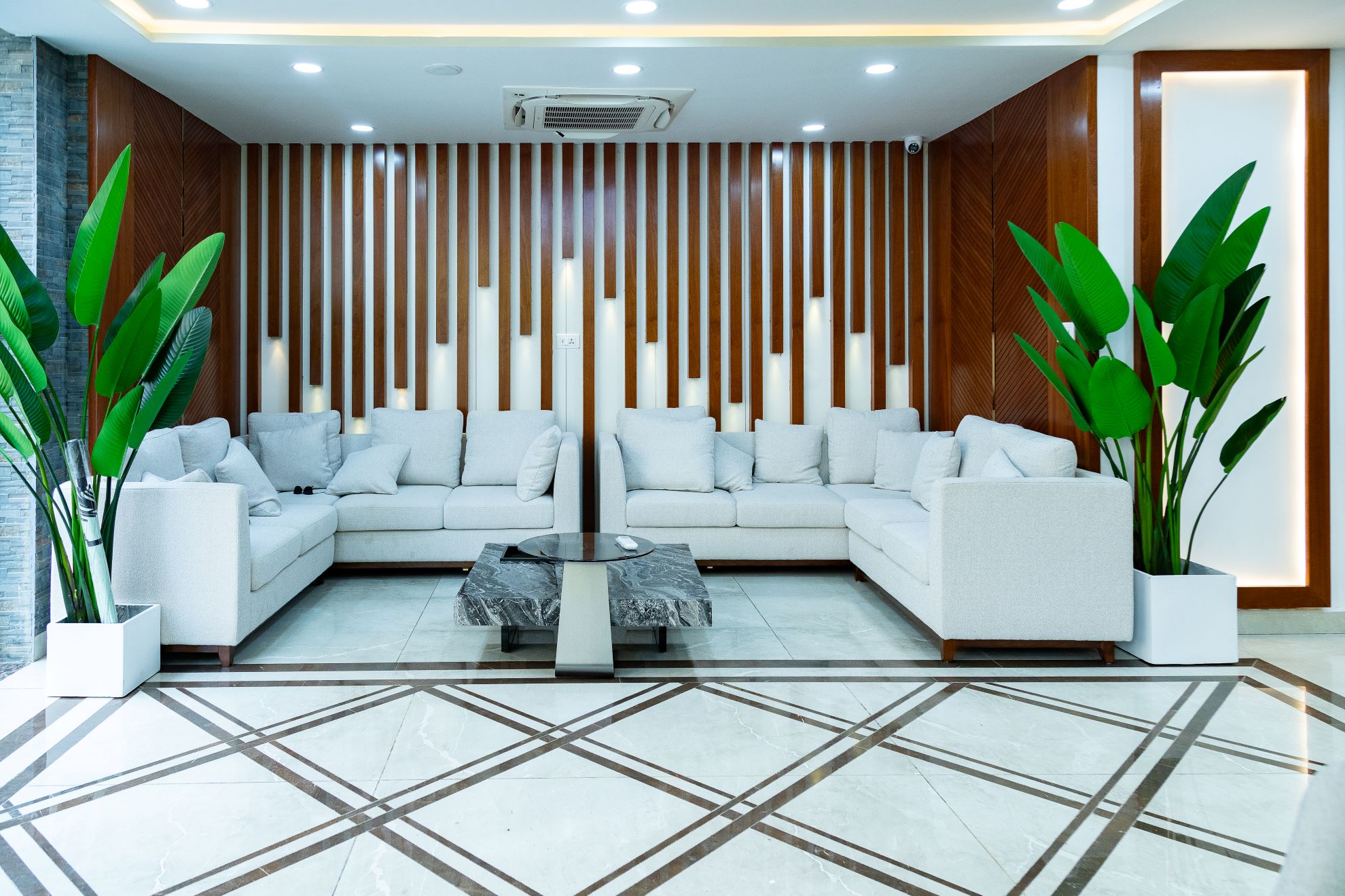 taraphendeyling-lobby